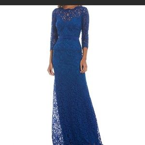 Tadashi Shoji long gown size 6